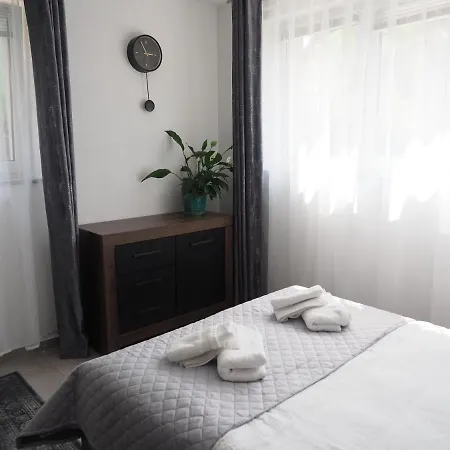 Adobe - Przytulny I Free Parking Apartment Breslau